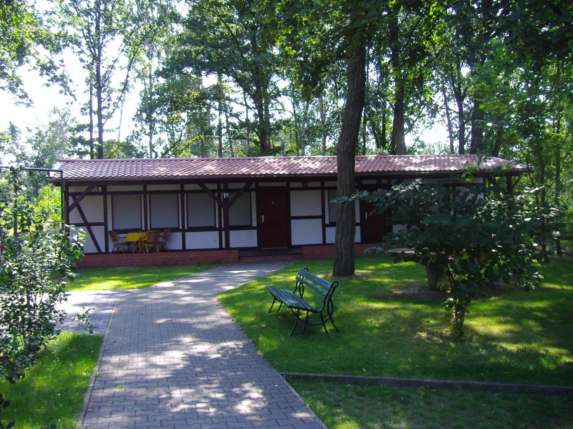 Hotel & Restaurant Lindengarten Lübben Exterior foto